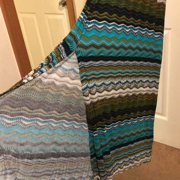 Very Pretty Marty Maxi Dress Like New 🖤 - Picture 2 of 4